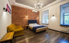 Loft Design Apartments On Desyatynnyi Ln